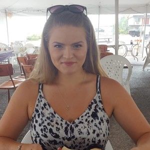 Meet your Posher, Helena